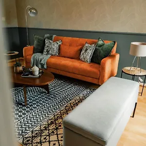  Holiday home Stylish 2-bedroom Perfect For Families And Couples
